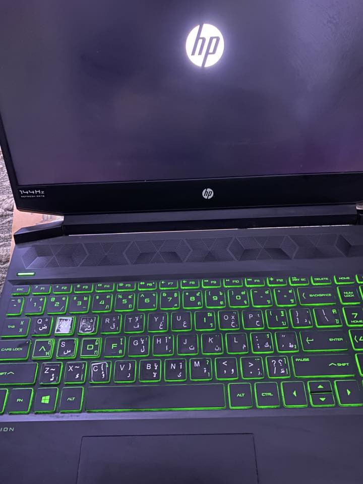 السلام عليكم  لابتوب hp كرت gtx1650 معالج R5 5600h رام 16 مساحة hhd 1tb ssd256  يشغل كلشي كيبورد  اخضر  نضيف كلش سعر 550 مكاني بغداد الغزالية ***********
