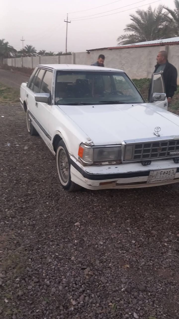 سلام عليكم للبيع سوبر موديل 86 رقم صلاح الدين شرط تحويل  محرك وكير بطة ثنين ونص محرك وكير جدد صدر امامي خلفي جديد تخم تاير جديد داخله حلو وخارجه بلادي حلو كهربايات كله شغاله مكان سياره‍ بغداد ابوغريب اي استفسار علتصال 
‏‪+9647505274051‬‏
‏‪***********‬‏ السعر 28
