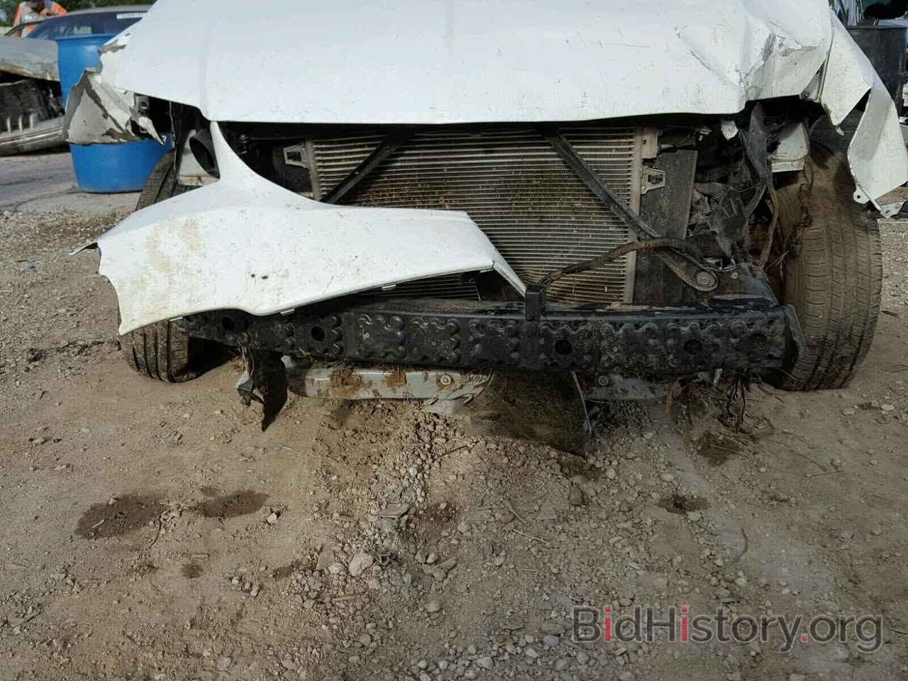 مديل 2016سلمانيه باسمي  سنويه ورقم جديد
جاهزه يدون نقص على ايدي حادث بدون دواخل مثل مثل واضح بصور ترايك وين يعجبك اطلع 
مواصفات …
جام كهرباء 
كامره شاشه
تشغيل عن بعد 
تبريد ثلاث قطع 
ابواب ميكانيكً
سعر ١٤٠ $وبيه مجال
عنوان بصره 
***********
