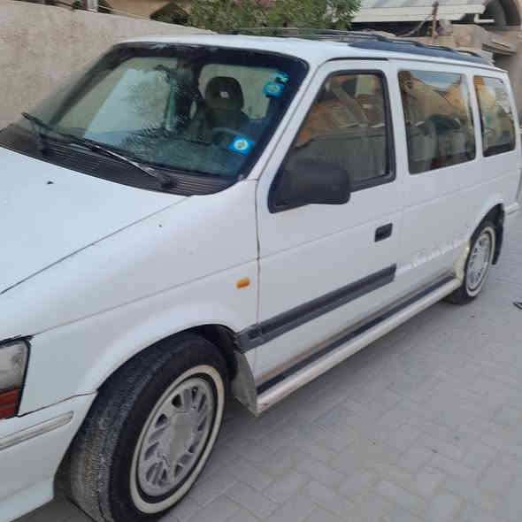 سلام عليكم دوج كلايسرموديل 95 بتره سبعه راكب سياحي مصبوغ عام محرك بلادبدايه تبخير تخم اطارجديدابوخط بغداد بسمي صدر امامي ٨٠من ١٠٠تبريدبس كمبريسرفقط مكان بغداد الكرخ سويب موبايل ***********السعر47وبيهه مجال
