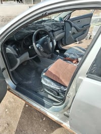 افانتي • ٢٠٠٩ • صبغ