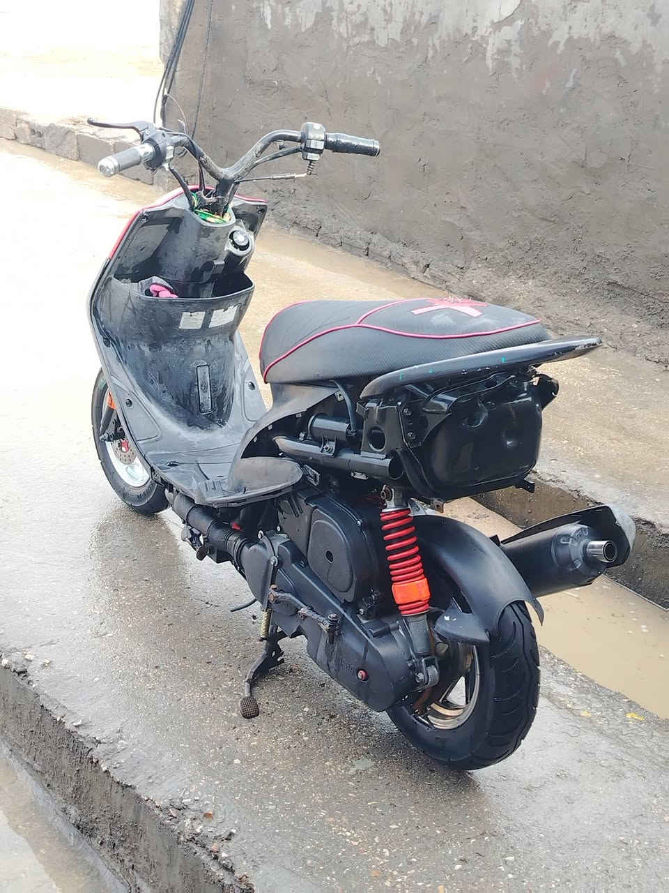 سلام عليكم ماكس عدله للبيع نضيفه صالنصه اف ام سوبر شرط فصله وطكه نار مكينه نضيفه  مختمه وكامله غراضه كله كهربائيات كله شغاله 
مكان كربلاء يم سيد اسماعيل 
***********
سعر خاص او اتصل
