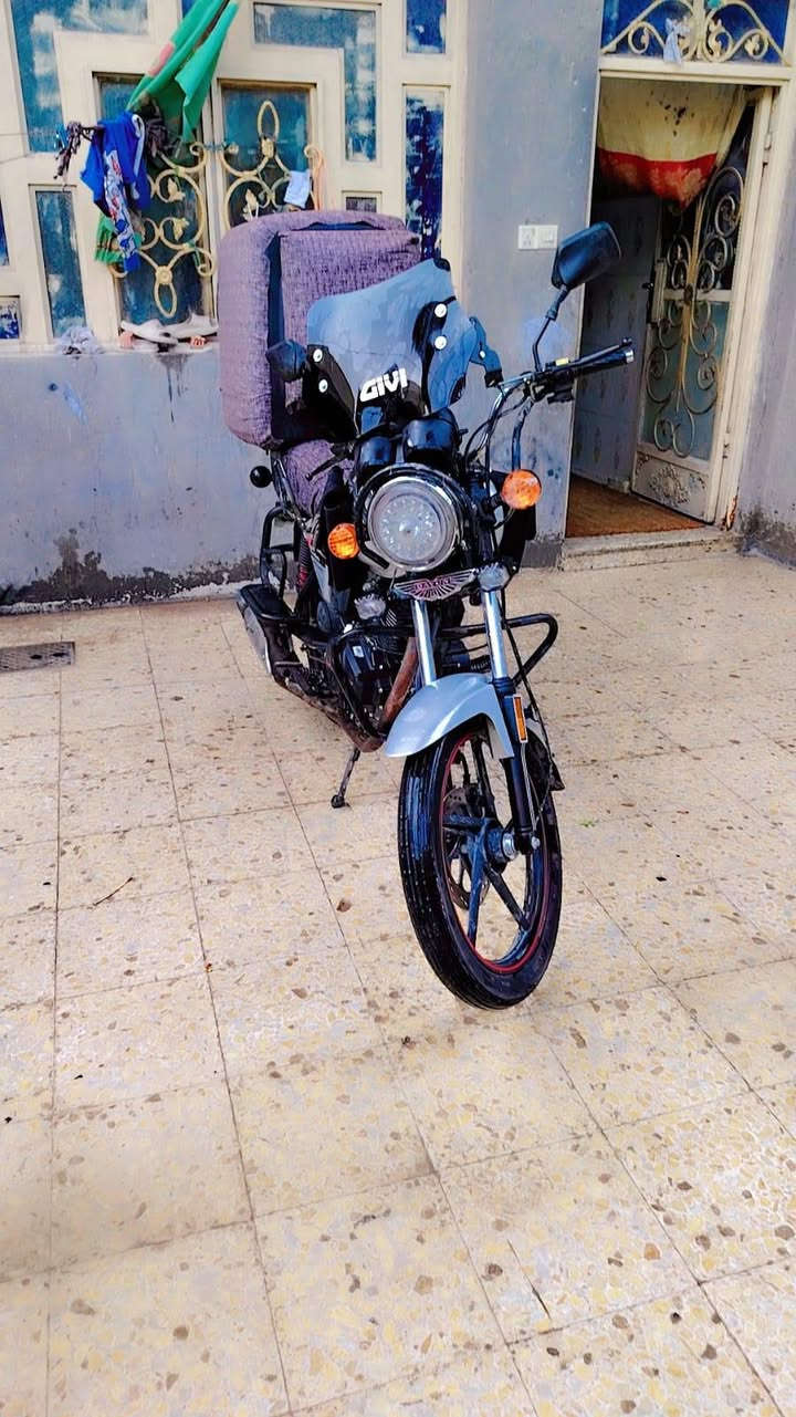 يالله مرخصت ادمن الكروب دراجه دايون
المديل120
الون رصاصي
التزويد جنط مريلت امرايه اماميه دوشمت صندوك
الغراض كله وياه
المحرك مكفوب  
جم سيسي 200سيسي
الكرهبايات كله شغاله  
عوزه خيال بس نكرت سلف 
اوراق اصوالي كبل ترقم 
متوازي ع بيعته او مراوس  حسب القناعه المكان نجف 
ملحضه ما متواجد فيس فقط وتصاب او تصال ***********
