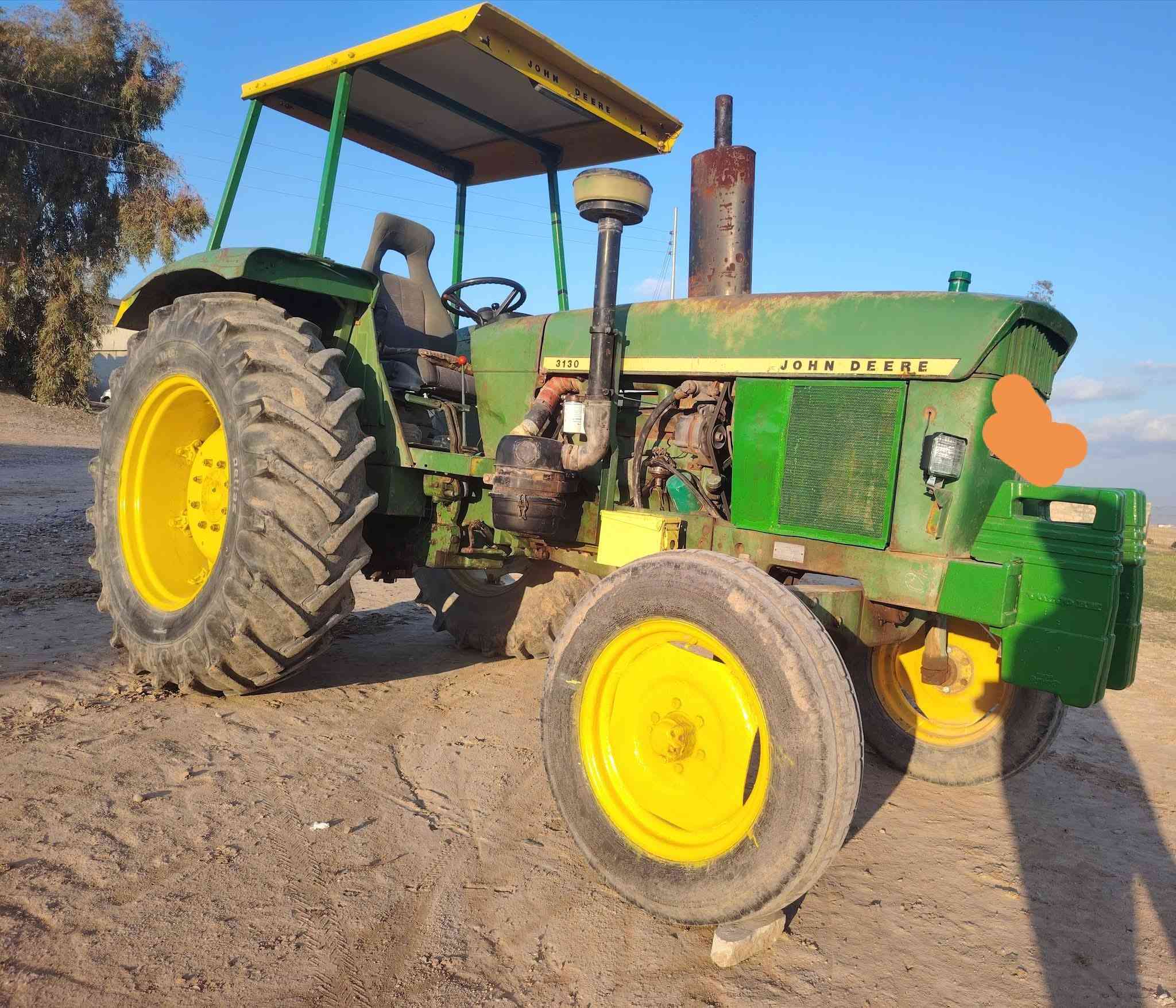 السلام عليكم
مـگلف بالنشر
للبيع تركتر جندير موديل 79 سته سلندر العنوان صلاح الدين قضاء الشرقاط 
للاستفسار /***********
