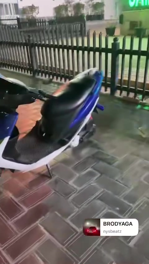 سلام عليكم دراجه ماكس للبيع مكينه مفتوحه سعرها ب 250 قفل


**إذا كنت صاحب هذا الإعلان وتريد حذفه لأي سبب، رجاءا أرسل رسالة إلى الدعم الفني**