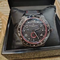 برنهارد ماير • سويسري • مينا أسود