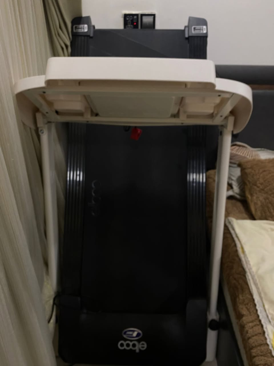 جهاز جري كلش جديد للبيع قبل خمسه اشهر اخذنا 425 والوصل موجود بلمنشور وحالين السعر المطلوب 300 الف اني مكلف بلنشر الاستفسار اكثر ***********
