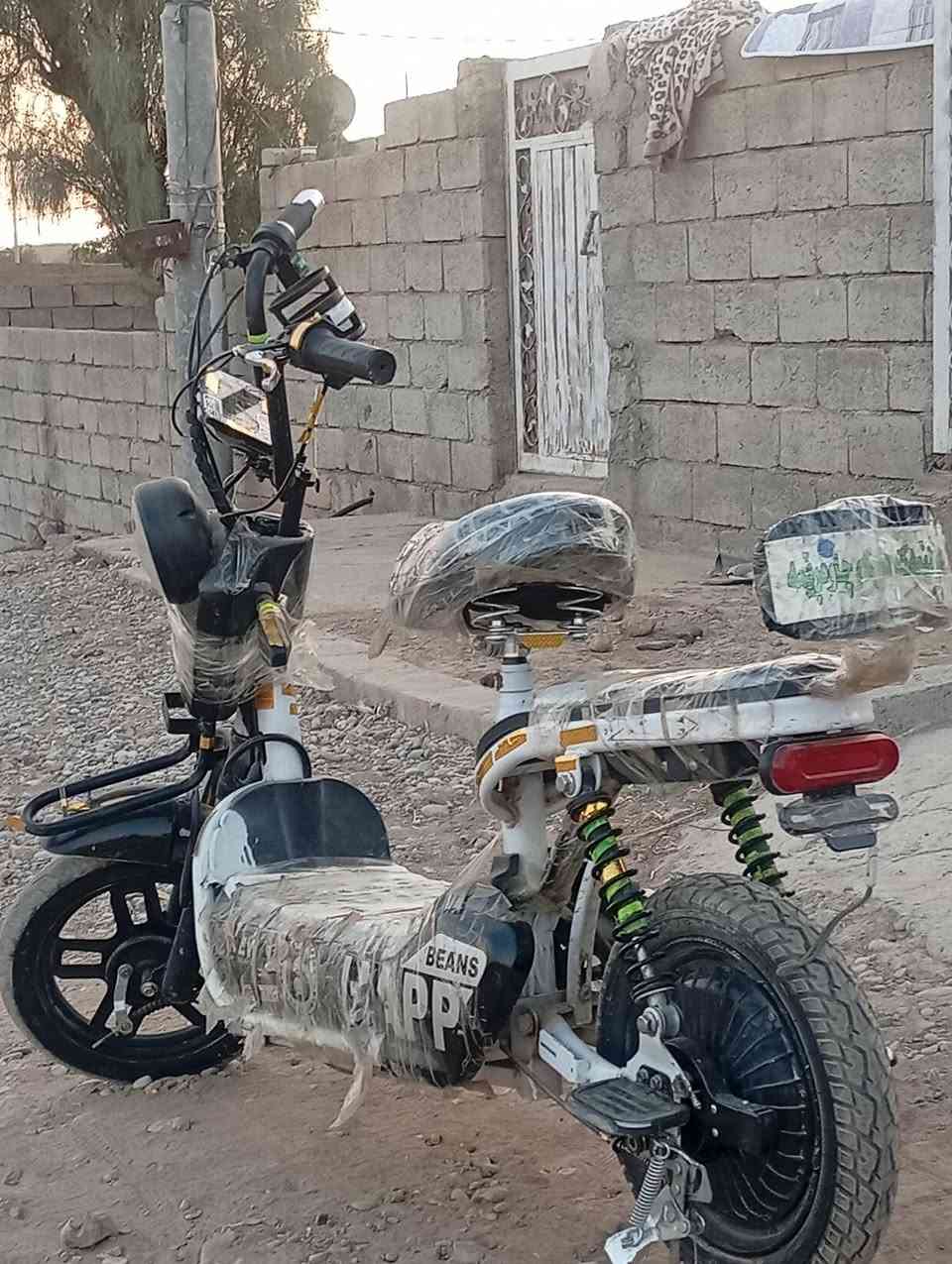 160تۆزێ مامەڵە
یەک پاتری خراپە::***********
