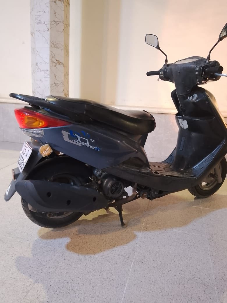 السلام عليكم ماطور بريز ببغاء للبيع الماطور جداً نضيف الموديل 2016ومرقم رقم إنكليزي تحويل مباشر للأستفسار ***********
