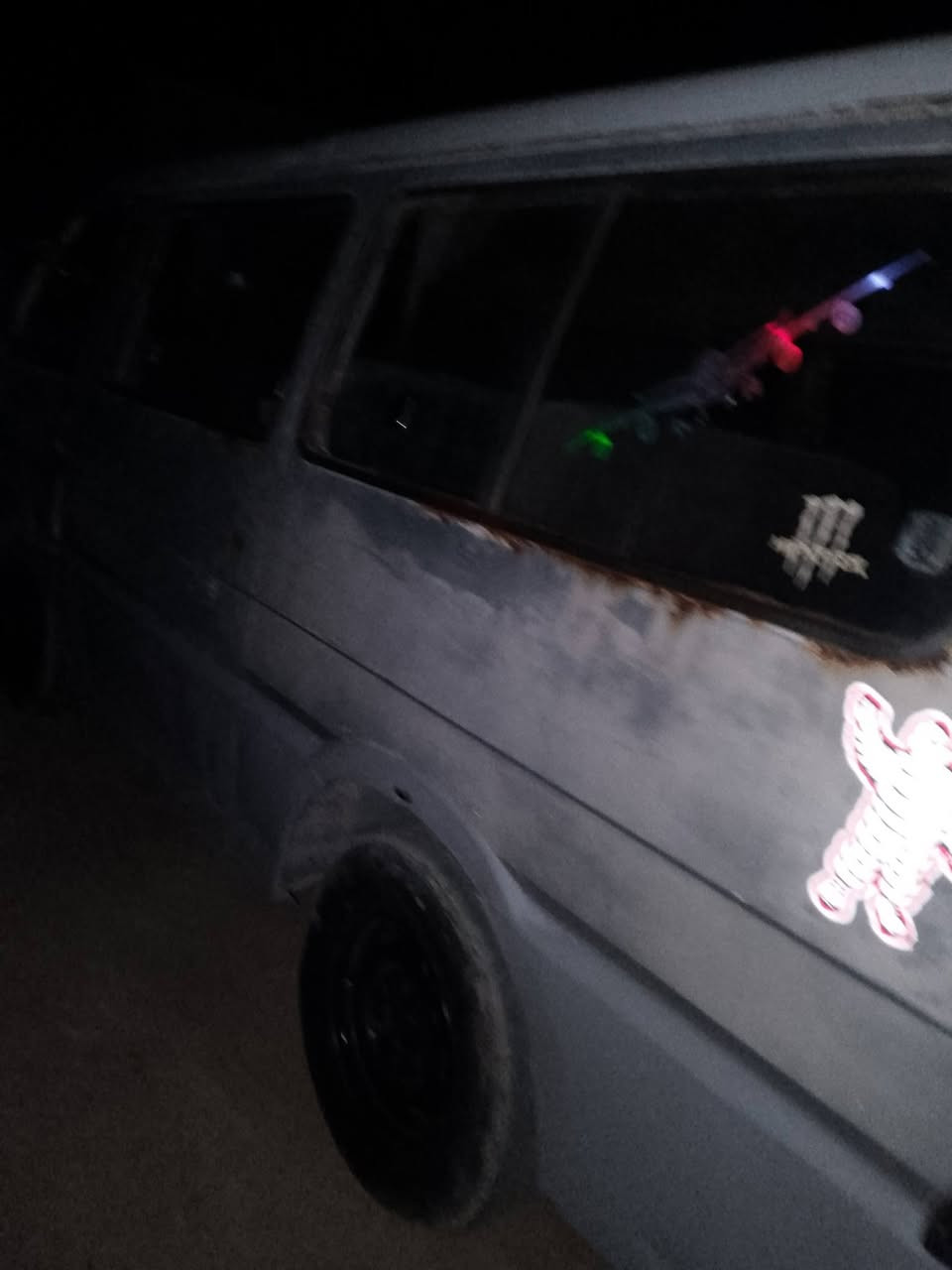 اسلام عليكم شباب كيا بستا للبيع
رقم احمر بدون راعي مكينه تنقص كير ال2مايجي 

السعر10بيه مجال قليل المكان حله ورديه خارج 

*********** وشاصي فارك عن الكاعيه 

نكره سلف وين مايعجبك شغل وطلع
