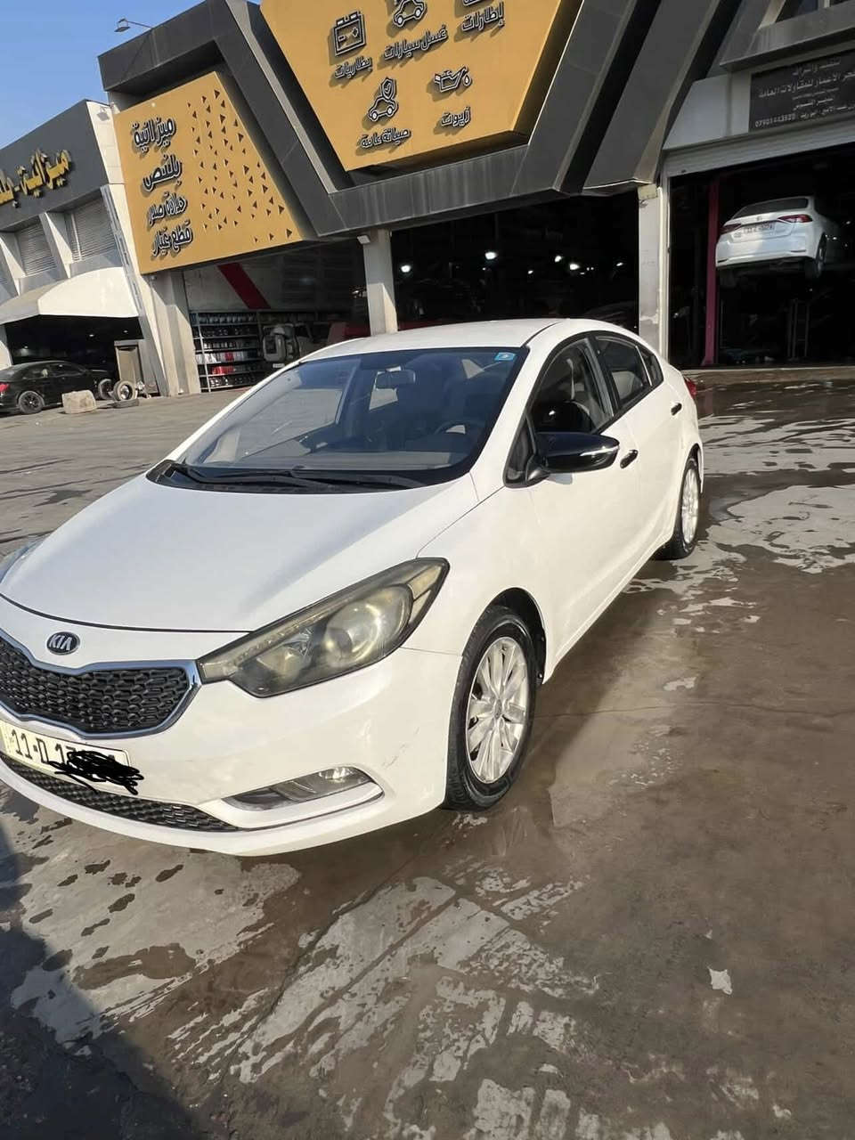 السلام عليكم كيا سيراتو خليجي رقم بغداد السياره نضيفه كلش بدون نقص رقم بغداد السعر 125 مكاني بغداد للاستفسار ***********
