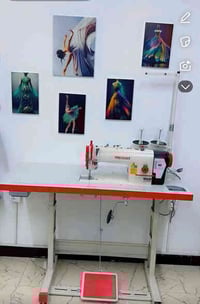 مكينه جديده غير مستعمل  +ميز طعام ثنائي70*70 للتواصل وتس اب07703746475