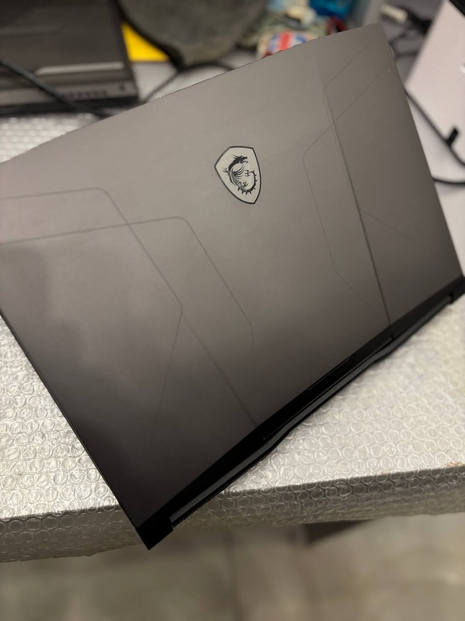 Msi Pulse GP

Core i7 12700H 
RTX 3060 6GB 
16GB DDR4 
3200MHZ
512GB SSD M.2 
15.6 FHD IPS 144HZ

بمليون و 100 الف 
تواصل عبر الرقم ***********
