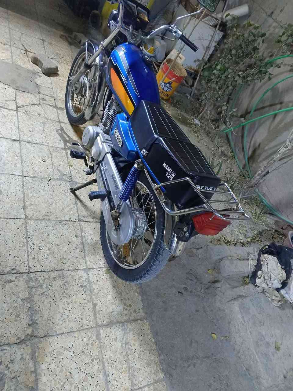 سلام عليكم . دراجه ايراني ادوات ضايعه اوراقهه مكفوله من السرقه مكينه ناعمه كهربائيات شغاله مكينه ناعمه  . العنوان بصره  ***********
