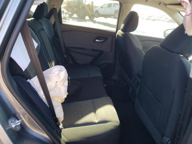 السلام عليكم
نيسان روج  موديل 2023  ماشية 64000   فئة SV
  وارد امريكي رقم اربيل شرط التحويل بأسم المشتري أو وكالة باللي يعجبك .. السيارة بأسمي 
ضربتها جاملغ امامي ايمن + باب امامي ايمن مبدل نفس اللون .. مثل مموضح بالصور 
مواصفات / محرك 1500 توربو
بصمة تشغيل+ بصمة ابواب 
تبريد قطعتين
رادار امامي خلفي جانبي 
تحديد مسار قيادة آليه
نقاط عمياء 
شاشة ايبادكبيره  تدعم كار بلي 
كامرا خلفيه دوارة 
فول تحكمات استيرن جهتين
تبريد بيانو شاشة منفصل
سايد بريك بصمة + 4 انظمة للقياده
اوتو هولد + كشنات تحكم كهرباء 
حساسات خلفية 
ويل كب حجم 18 بلادي 
وباقي المواصفات معروفة  للسيارة
صور امريكا مرفقه بالمنشور 
السعر  157 وبيها مجال  
مكاني بغداد حي العدل 
 ***********
للامانه السياره حلوه وشخط مابيها وابيعلك شرط السونار
