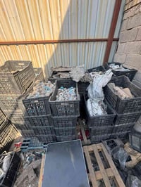 عندي هاذ الصولدر غلاي البيع كميته تقريباً طنين  سعر الكيلو 3500وبي مجا...