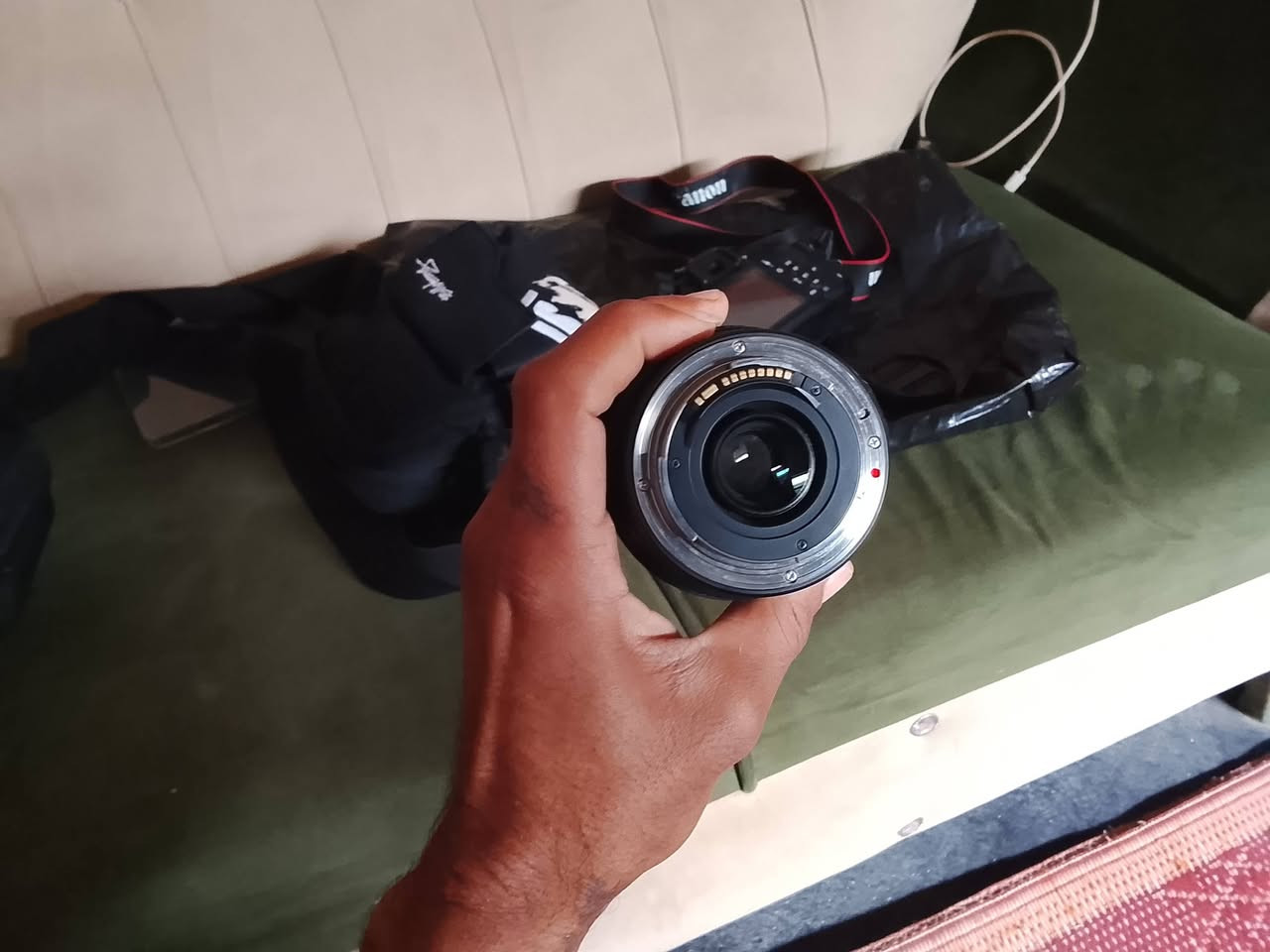 جميع الملحقات جنطه 
رام 32
كيبل 
شحنه 
بطاريه1
نضافه 100٪
زوم رياضي 70___300
سعرخاص


**إذا كنت صاحب هذا الإعلان وتريد حذفه لأي سبب، رجاءا أرسل رسالة إلى الدعم الفني**