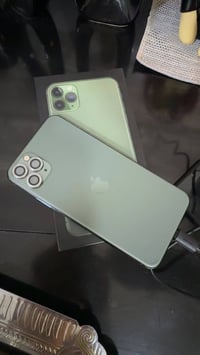 ايفون ١١برو ماكس ماستر بطاريه 77 ذاكره 256 لونه زيتوني جهاز ع الضمان و...