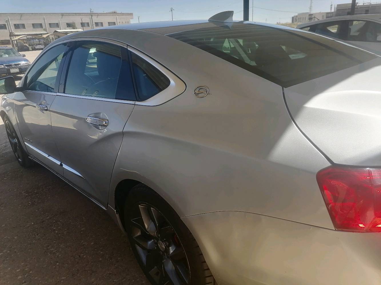 **امبالا بريمر 2020 🚙
** للبيع او المرواس حسب القناعة❤



**فول موصفات بستثناء الفتحة اعلى فئة 

*السيارة جاهزة من كل شي وماتصرف عليه 

*محرك او المكينه 3600 جديد بلادي لا مفتوح ولا مبدل شي 🚂
وشرط ما مستخدم غير أفضل أنواع الزيوت موتول و امزويل 
*كير 6 نمر *اتو عادي⚓

*تدفئة تبريد قطعتين وخير من الله ♨🏔

*الغرفه والكشنات جلد بلادي 💼

*كشنات الاماميه كهربائيه معه تدفئة 

*السيارة بصمه تشغيل مع 5 ابواب بصمات

*ايضا السياره تشغيل عن بعد 🤓

* شاشه اعطال 

*تحكمات استيران مع مثبت سرعه

*نظام APPLE CAR+CAR PLAY+GPS+Wi-Fi.

منافذ USB+USB TYPE C.

*

*ايضا شاشة مع سي دي cD📀 مع سماعات ومضخم  🎶🔊🔉

*القاصة المميزة في الامبالا😎

*تخم تاير جديد 💿

*بطارية جديدة🔋

*اشاير ترحيب مع اشاير مري🔎🔍

*السيارة ماشية 175الف كم🎛

*
*انارة دشبول ارزق بلادي

*منظومة لايت زنون بلادي

****

**السيارة  بيها اربع أو خمس قطع  احسبها حزام 
بيها داخل بسيط وراجع 

****

السعر / 117 وبيه مجال  

*
المكان // كركوك