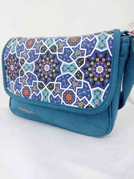 بيج حقائب #حريرحقائب نسائيه👜  موديلات وتشكيلات متنوعه مختلفه الالوان ونقشات يجنن  🤩  من قماش  وقديفه  من جنط  مبطنه من داخل بجلد 👌👌 طبيعي💯 صناعه من ماركه ايلفا )  للتواصل والحجز  مراسله عبر الصفحه #بيع حجم كبير #النجف #العراق  يتوفر خدمه توصيل فقط ٣ الاف النجف ونواحي #النجف ٤ الاف محافظات ٥ الالف او مراسله عبر واتساب عبر الرقم ***********
