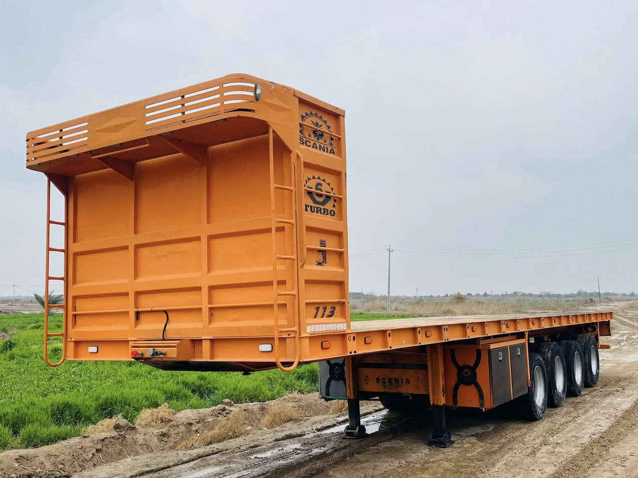 سلام عليكم عربانه حداديه اربع دناكير مكفوله شاصي
16 اوكراني دناگير 14  الطول 13 تخم تاير جاهزه للشغل للاستفسار ***********
