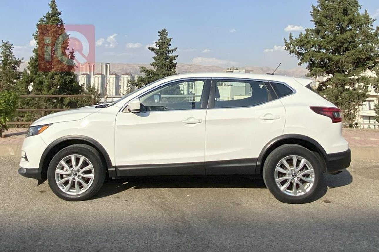 للــبيــع
نيسان روج سبورت 2021 
مواصفات: S
اللون : ابيض 
رقم :سليمانية 
ماشية : 160 الف
الحادث. : بيها بس ربع بونيد ومصبوغ البونيد كلة 
الايرباك مال استيرن طاك ومرجع سستم بلادي 
بيها بطاقة كوبون بانزين 
السعر : 176 ورقة وبيها مجال 
المكان : كركوك 📍
رقم الموبايل : ***********
