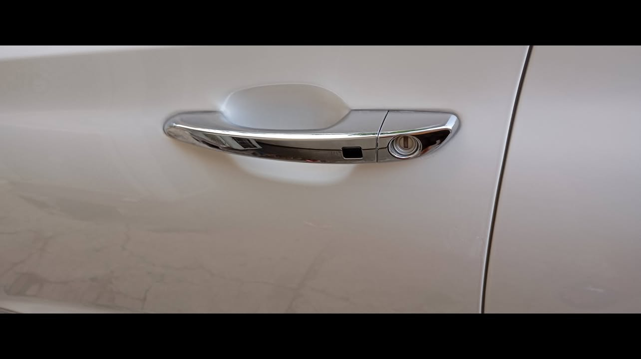 السلام عليكم توسان خليجي موديل ١٩ باسمي مراوس ب فورتي أو النترا أو كورلا كون رقم بغداد رايده ١٦٠ مكان السياره بغداد البياع هاي الصور والسعر *********** أو ***********
