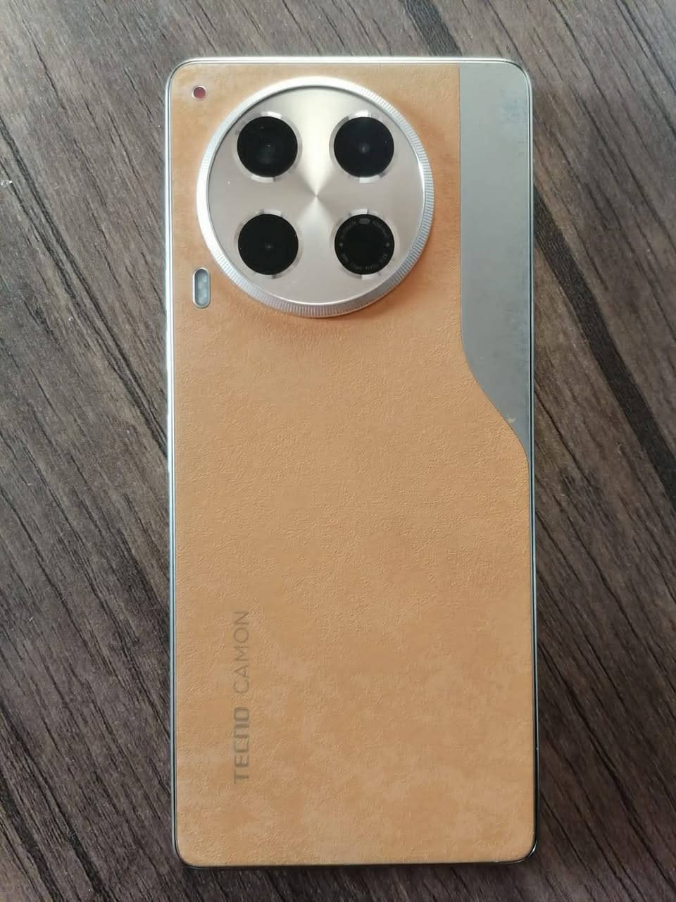 للبيع تكنو كامون ٣٠أخو جديد كلشي مابيه تفحص وين ماتريد يلا تاخذه وياه بس كارتون ذاكرة ٢٥٦رام ١٦ ب١٥٠الف يلي مايريد يشتري لايبخس بسعر


**إذا كنت صاحب هذا الإعلان وتريد حذفه لأي سبب، رجاءا أرسل رسالة إلى الدعم الفني**