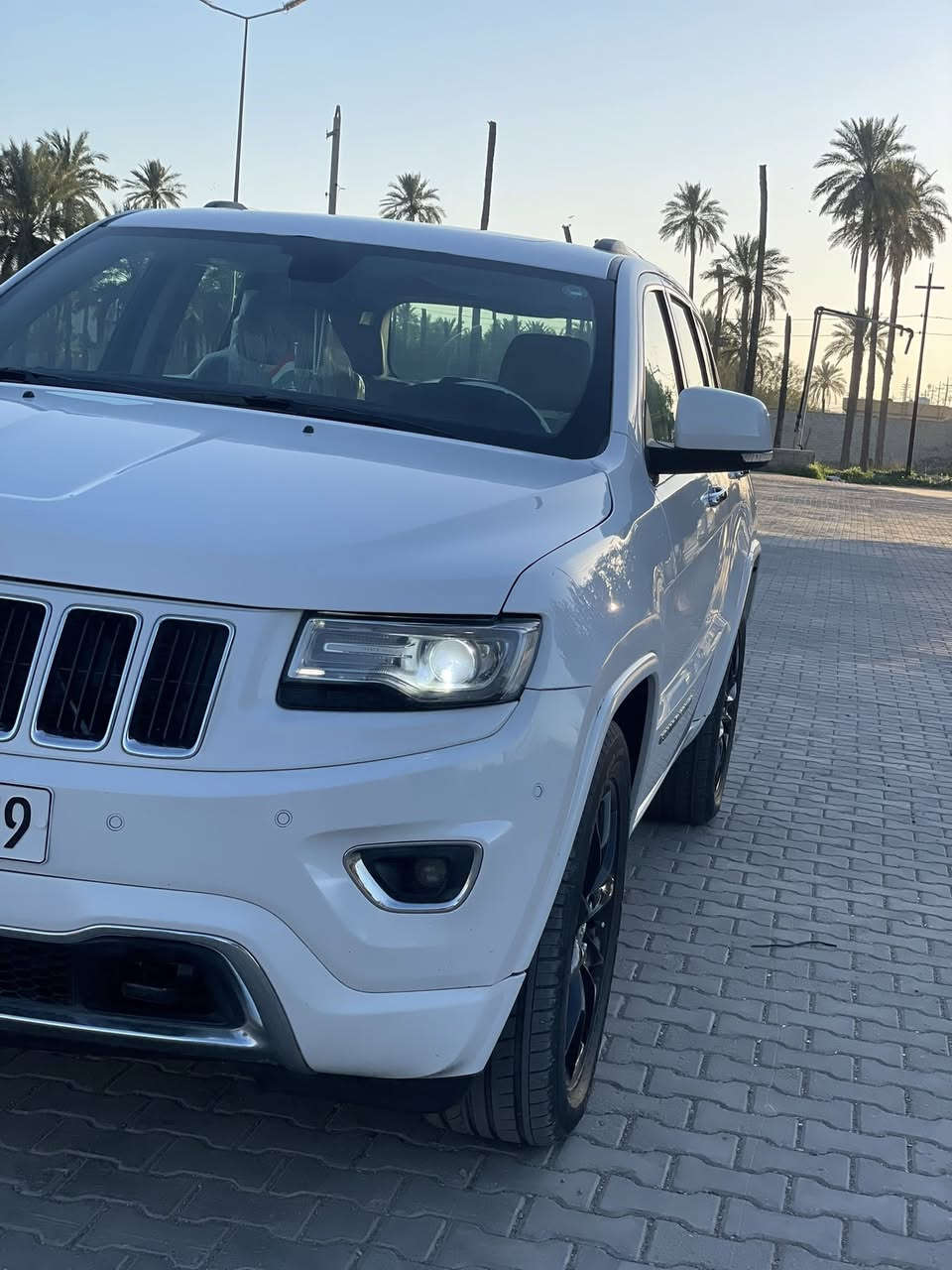 السلام عليكم
للبيع جيب لمتدد 2014 خليجي )       

ماشيه 196

 فول مواصفات ١/١   لمتدد 

 نظام  النقطه العمياء

نظام اطفاء المحرك وتشغيله اوتو 

حجم المحرك 3600

فور ويل 4/4 ماوس  

دبل سلايت بانوراما 

تشغيل عن بعد 

شاشه جبيره 

شفتات ستيرن 

جنطه كهربائي شفط 

دبل كزوز خلفي 

حساسات اماميه + خلفية 

سستم صوت 

دمامي خلفي بلصندوك

قطعتين تبريد ثلج 

كشن خزن ميموري 3 وضعيات 

 مقاعد جلد اصليه  بيجي  

 كهرباء (تدفئة+تبريد) 

 كشن امامي تدفئه او تبريد 

 كشن خلفية تدفئه

تدفئه بلاستيرن 

سيدي بلجكمجه  مع  تحكم بلشاشه 

مري  شفط 

يدات ستيل اصل 

الداخل صاج ملكي   

 نظام_خرائط(نظام ملاحة)_Navigatio

 كامرة خلفية دوارة اصلية

 استيرن كهرباء +  تدفئة

 فول تحكم استيرن (جهتين امامي + جهتين خلفي) 

 ناقل حركة ٨ نمر

 نظام سبورت s

 نضام اقتصادي

 مري _جانبي_تدفئة مرايا_جانبية_حساسة_للضباب_تعمل_

تلقائياً + اشارة بالمري 

 لايت عدسة زينون يصعد وينزل ويه الستيرن 

زراكات لايت 

الصندوق كهرباء    

 باتري جديد 
تايرات تخم جدد

رقم دهوك بسمي تريد وكال او تحويل 

 ورقم جدد   

السعر 225 بي مجال بسيط 
***********
