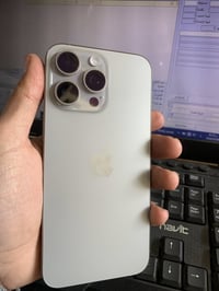 ايفون ١٥ برو ماكس ٢٥٦ • بطارية ٩٣٪ • مبادله سامسونج اس٢٥