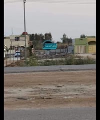 مقابل عمود ٦٣٢ • ١١٠٠م • شارع عام