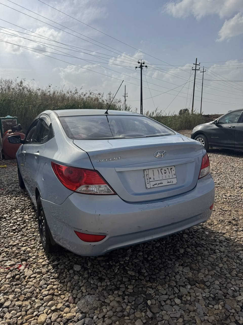 سلام عليكم اكسنت خليجي للبيع موديل2015مكينه 1400 سياره رقم واسط جاهزه بيها جاملغ امامي مبدل فقط جهه سايق ***********
