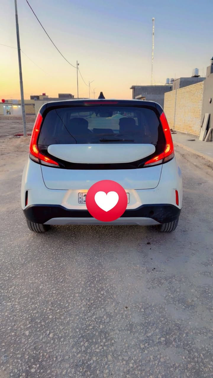 (اللهم صلي على محمد وال محمد)
كيا صول 2023 

المواصفات:
 
ماشيه 36
شاشه كبيره 
كامره خلفيه دواره
رادر امامي 
تحديد مسار 
ايقاف ذاتي 
مود درايف(متعدد القياده) 
وباقي الموصفات المعروفه 
حادثه جاملغ امامي بدون دواخل 
رقم بابل بسمي
مكان السياره بابل
للاستفسار ***********الاتصال ع الرقم
