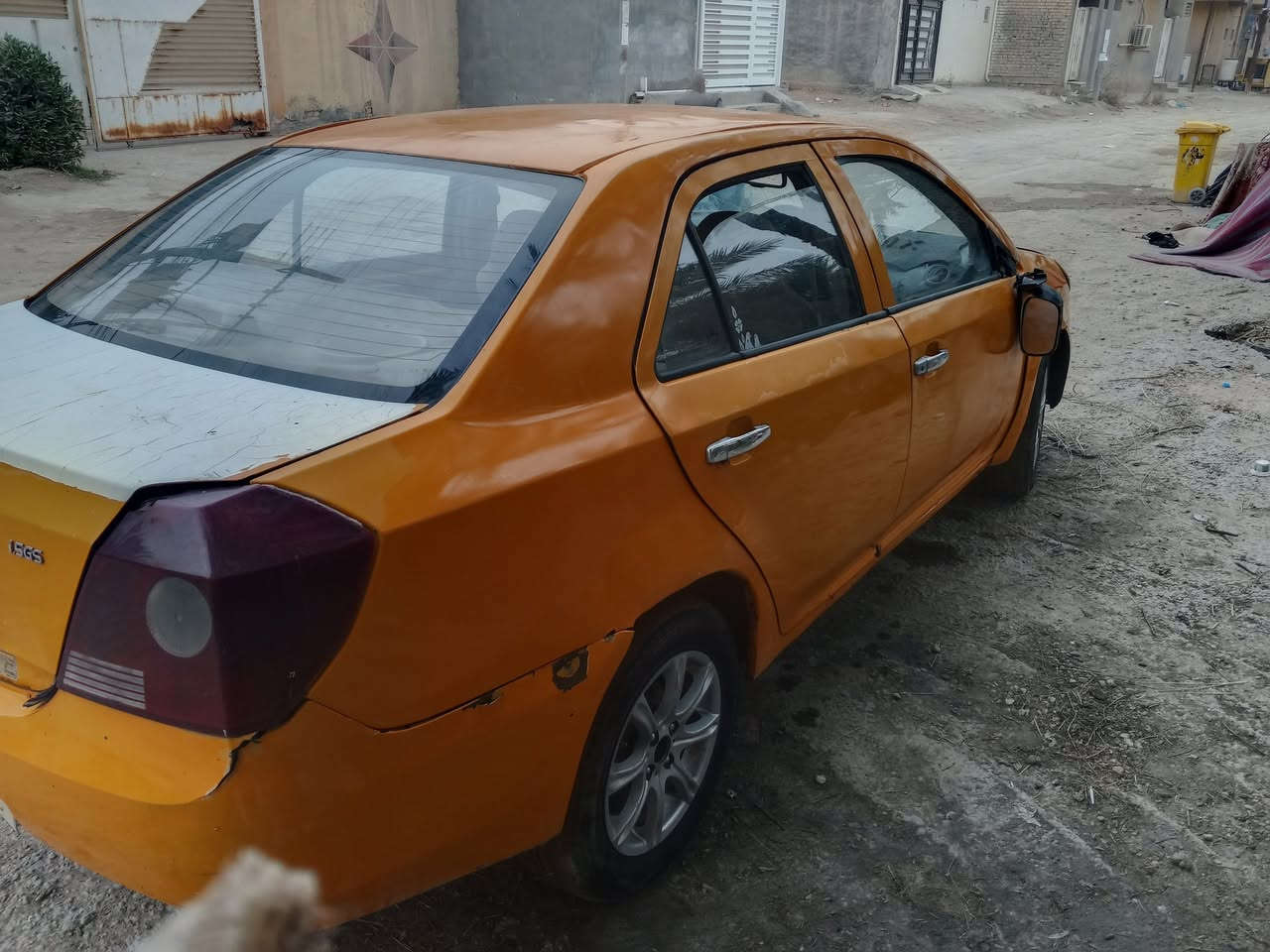 جيلي 2011 مكينه ناعمه بس بيه دخانه حداديه حلوه راعيه بالمسيب بس ما اندله سنويه 21 كهربائيات شغاله السعر 12 وبيه مجال قليل مكاني كربلاء الشراي يتصل ***********
