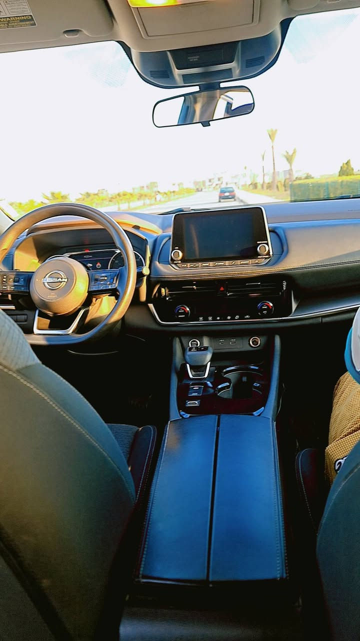 نيسان روج موديل ٢٢
٣ سلندر 15 تيربو
ضرر قطعتين بجم كبس خلف كبس سعر 148 قفل
الي يريد يراسلني واتس على هذ الرقم ***********
