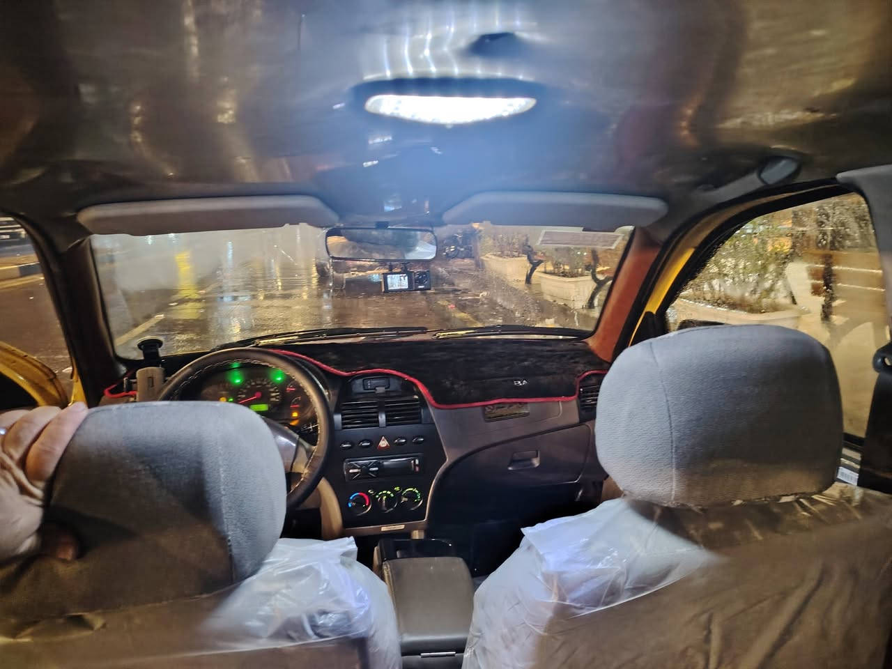 السلام عليكم من رخصه الادمن سياره طيبه 15 للبيع سياره نضيفه كير مكينه مكفولات شواصي كفاله تبريد تدفئه شغالات بلا ضربه مسوي الخياس مالها وراشهن
داخل جديد وكهربائيات كلها شغاله  رقم انكليزي مصفرة هيئة وغرامات بسمي تحويل مباشر السياره خير من الله مكان السياره الاعظمية شارع عمر عبد العزيز السعر ٤٣ وبيها مجال للطيبين *********** الرقم واتساب شغال
