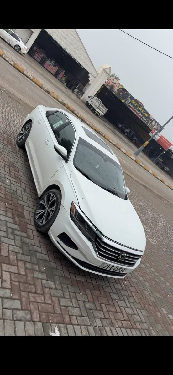 فولكس واكن باسات 2021
رقم سليمانيه 
ماشيه 74,000 الف كيلو متر 
السياره ب اسمي تحويل بنفس اليوم او وكاله ماعندي مشكله

ضررها من امريكا فقط بنيد صبغ 

ملاحضه السونار المرفق بالصور ضرر امريكا 

بالعراق 

باب السايق صبغ بالطرف ويه قبضه الباب

الباب الخلفي عكس السايق  صبغ طرف الباب وهلال الجامرلغ 

+ رصعه صغيره بالقماره اثر الشحن

يعني السياره 3 قطع 

بدون ايرباك بدون دواخل بشرط

مكينه وكير كفاله برغي ما مفتوح بيها 

فول مواصفات 

سلايت

ورادارات 360 درجه

مقاعد جلد + تدفئه 

تحديد مسار 

التوقف الذاتي 

نضام النقطه العمياء 

دخول ذكي 

السعر 160 وبي مجال 

مكان السياره صلاح الدين قضاء العلم

‭0773 548 2947‬
