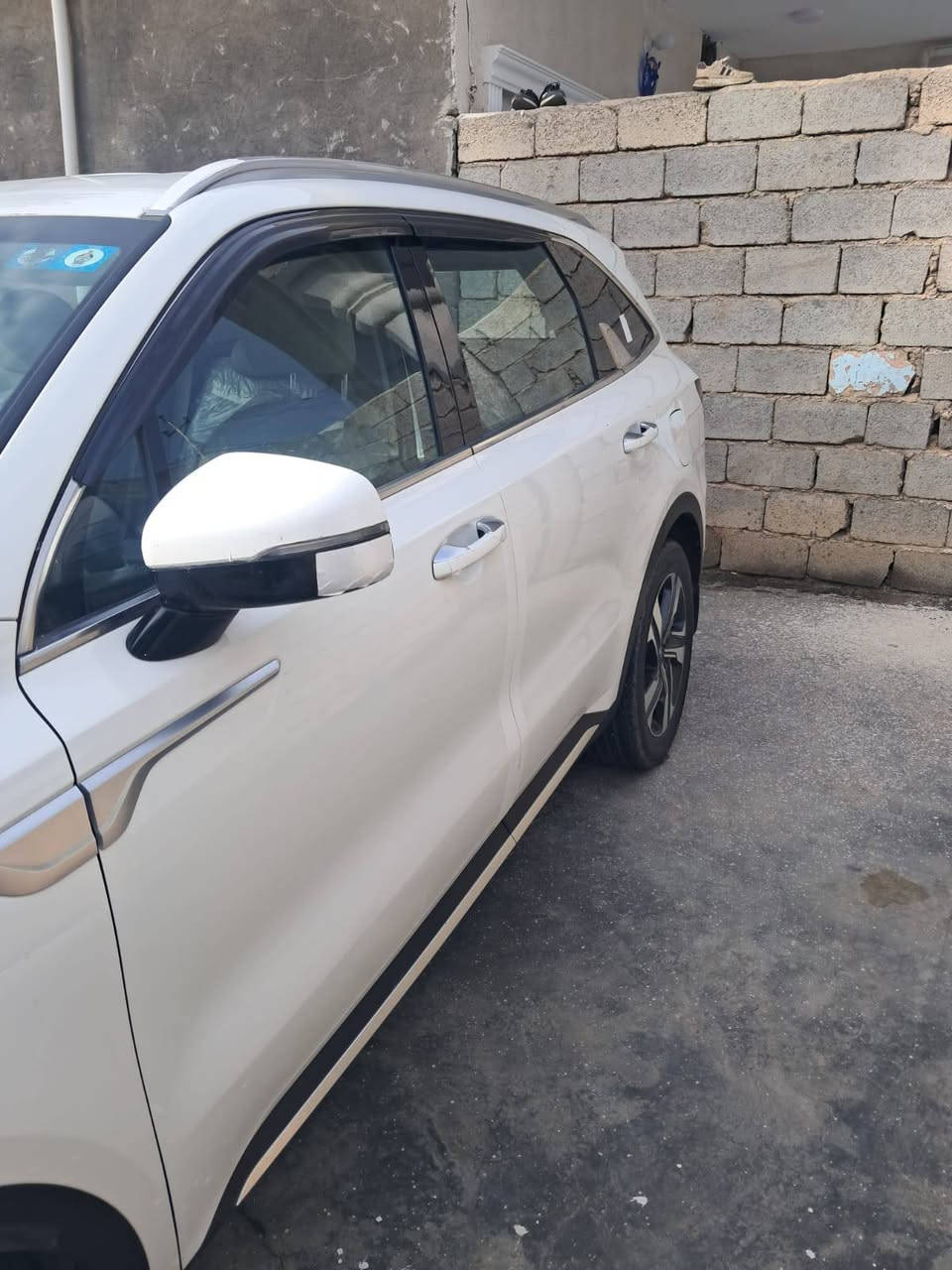 السلام عليكم سورنتو خليجي موديل ٢١ مكفول من الصبغ والتبديل ماشيه ٥٩ الف بيه بارد مكانين موضح بالسونار السعر ٢٥٣ مكاني بغداد الدوره اتصال ***********
