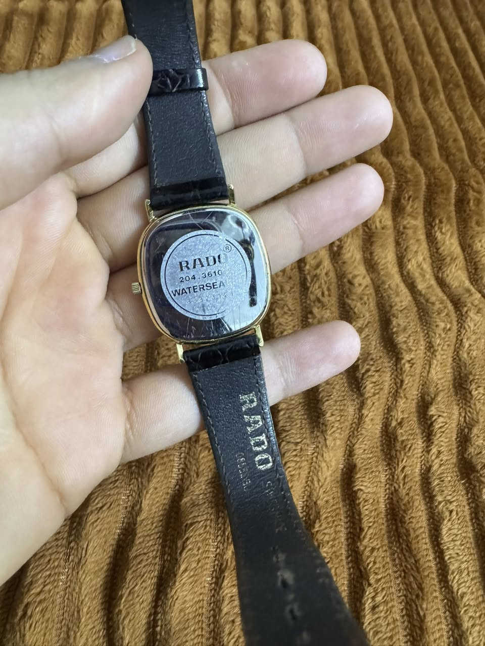 رادو فنتج سويسري اصلي اساسية بلكامل نظافه تامه فقط بجود خدش بسيط ممكن يروح بلبولش بسعر ١٥٠$


**إذا كنت صاحب هذا الإعلان وتريد حذفه لأي سبب، رجاءا أرسل رسالة إلى الدعم الفني**