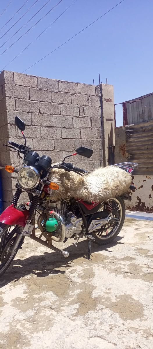 سلام عليكم درجة هايوشة  موديل 2023 للبيع او مراوس ب ايراني فقط  درجة مكفولة كفالة عامة ‏‪سعر درجة مليون بيها مجال مكاني العبيدي مو شرايد لا يتعبني خاص او على رقم فقط ‏‪***********‬‏
