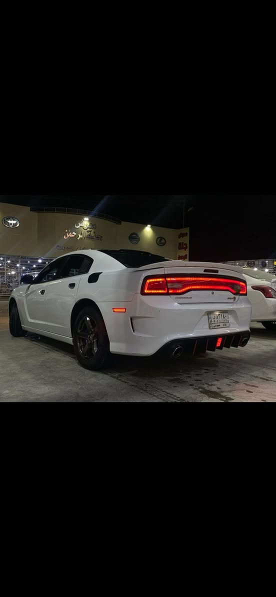 سلام عليكم
من رخصة الادمن 

جارجر SRT 3600 vvtفول مواصفات بصمه تشغيل عن بعد كاميرا دواره كشنات كهرباء تدفئه تبريد مانع انزلاق Aps preak كشنات جلد رقم بغداد انكليزي  13 محدث 14 بنيد بلادي مال 14 تبريد منظومه كامله جديده

 /محرك بالجيس برغي مامفتوح بي /

الكير صيانة جديده من الشركه الهندسيه

حادث جاملخ وبنيد وبالعراق صار بيهاا باب السايق 

صور الحادث مرفقه بيهاا شكم رصعه ينراد الهم بارد خفيف

سنويه مجدده باسمنه

السعر /139 مستعجل ع البيع 

 اتصال *********** بابل/شارع 80
