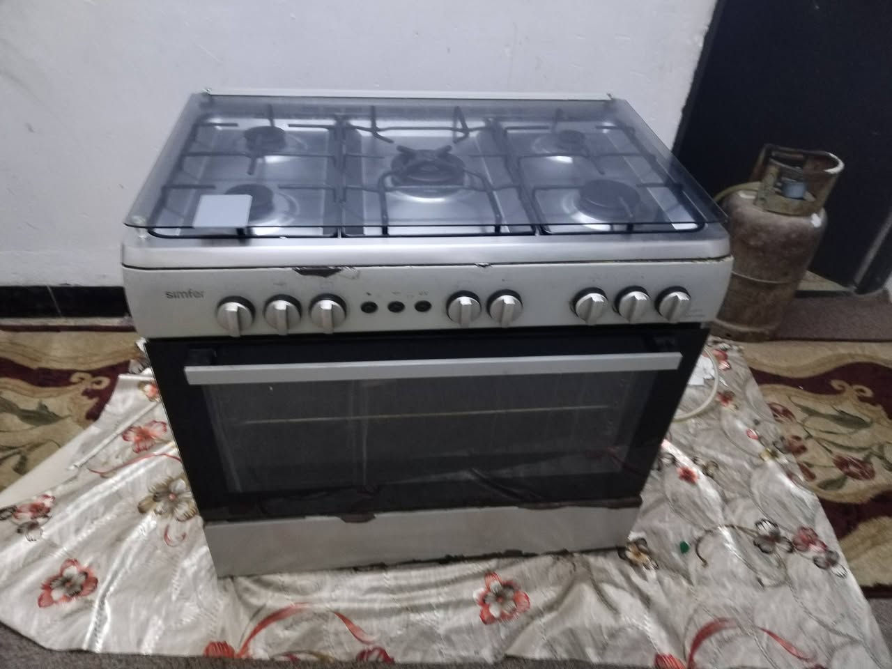 طباخ للبيع
مكاني حي الانتصار
***********
سعره 110 وبي مجال بسيط
