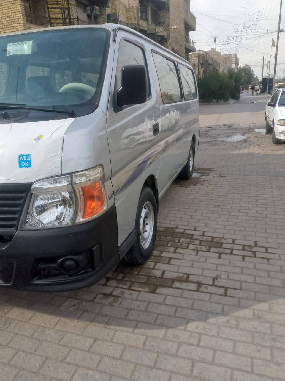 السلام عليكم نيسان اورفان للبيع موديل 2011 رقم انكليزي بغداد سنويه 2030  مشروع وطني هزه جديده  سياره كير محرك اكسن شاصي مكفوله رقم شاصي واضح تخم تاير جديد صدر جديد حداديه جديده كهرباءيات كله شغاله دوشمه جديده سياره جاهزه لا كص لا ضربه لا تبديل بيه مكانات صبغ للجماليه السعر 125 وبيه مجال مكاني بغداد الشراي يخابر غير متواجد على الفيس ***********
