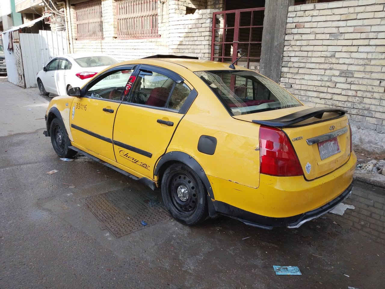 السلام عليكم شيري A5موديل 2012 مكينة وگير كامري ابو الجف تبريد شغال تخم تاير نظيف باتري جديد السيارة نظيفة وجاهزة سنوية ساقطة ومطلوبة هيئة وغرامات مكانه بغداد السعر النهائي 17ورقة،هزة جديد ماشي بنص المعاملة مال التحويل وراعيهة يريد تحويل الشراي يتصل ع الرقم ***********
