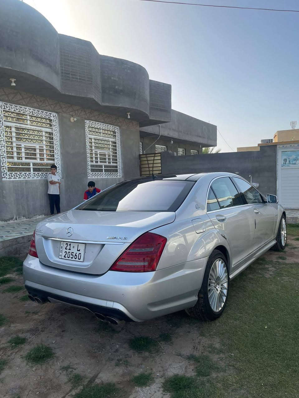 سلام عليكم
للبيع او مراوس مارسدس 2008 محدثه13 

فول مواصفات للأخير S550 🔥🔥

8 سلندر كفاله عامه💁🏼

ماشيه 193

جاهزه للأخير 

مواصفات ميحتاج اذكرها اعلى فئه 550 بعد🤷🏼

داخل عسلي ناضور ليلي 

رقم سليمانية نكليزي 

 مكاني حله للاستفسار ***********
