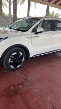 ٢٠٢٤ • ٩٢ الف • ٧ راكب