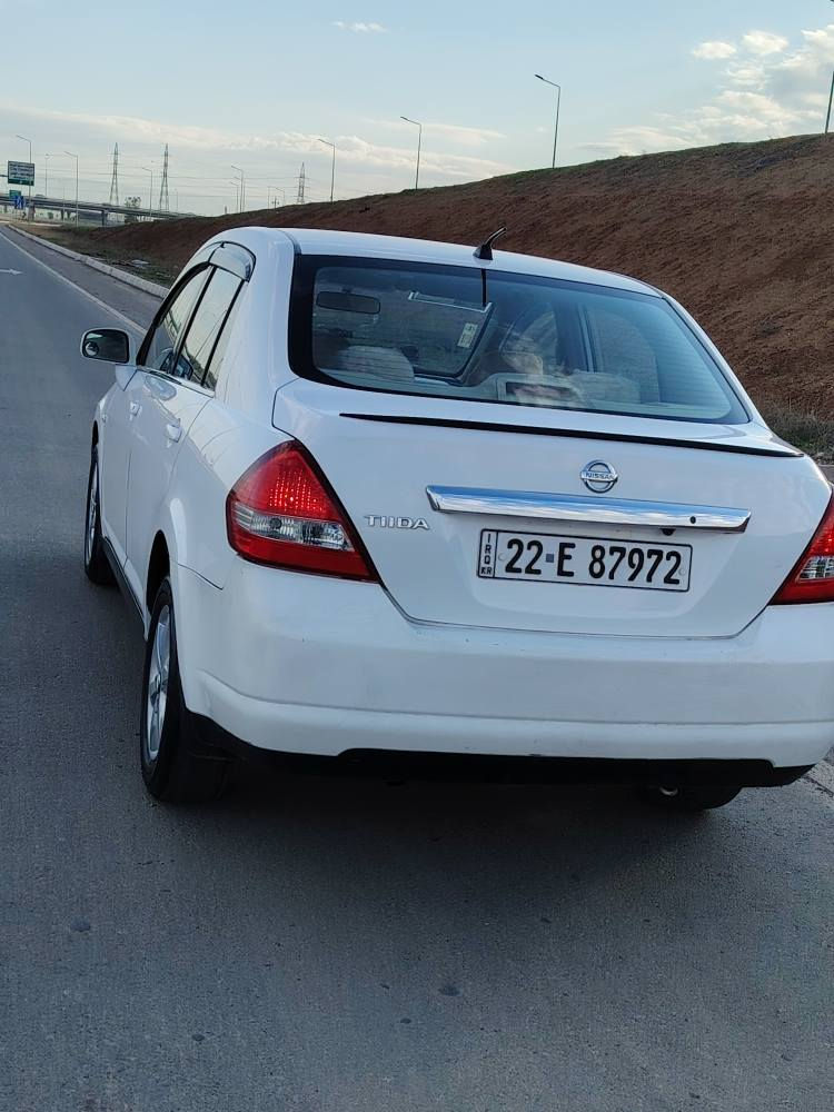 نیسان تیدا مودیل 2008 گێڕ توماتیک ناو زەرد چوارجام کارەبا 1 پارچەی بۆیاخە بێ ژۆرێ ڕەقەم و سەنەوی نوێیە هەتا 2028سعری 92 وەرەقە و مەجال شوێن هەولێر 
*********** أربيل, العراق
