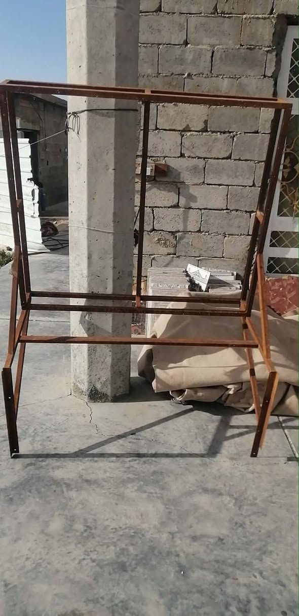 سلام عليكم اخوان سقفيه ستوته للبيع حلوه السعر 50 وبي مجال الاستفسار ***********
