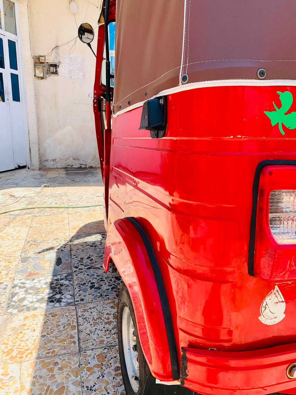 على بركة الله 
تكتك موديل 2020 لون احمر مكينه وأكسل خير من الله كشرتها نضيفة بدون ضربه مثل ماموضح بصور وبعد احلى تكتك مال جناي كبل للشارع اي نقص مابيها شراي اتصل وتدلل ‭***********‬ مامتواجد ع الفيس بوك
