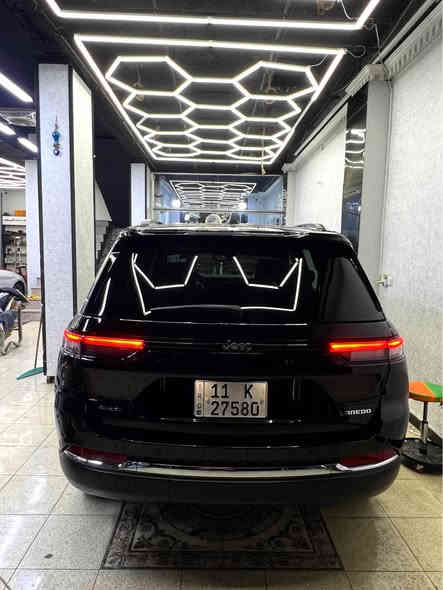 جيب 2022 كراند شيروكي بتره مو طويله  لون اسود صدفي  رقم بغداد حادثه سرقه جاملغين وبنيد وراجعات بلاد بدون قطره صبغ هنا بيه طخه بسيطه بين باب السايق والباب الخلفي نصبغت باب السايق والباب الخلفيه نفس الون مجرد كلير لان لونه صدفي بدون ايرباك لغود شواصي كله كفاله من الشخط مكينه 3600 مكفوله من كلشي برغي ممفتوح بيه سياره من كلشي مكفوله مكينه كير صدر تخم تاير جديد ماشيه 60 مواصفاته تشغيل عن بعد كامرا خلفيه رادار خلفي تحديد مسار رادار امامي رادار بالمري فور ويل ستيرن تدفئه هندبريك بصمه كشنات تدفئه قطعتين تبريد اطفاء السياره ذاتي بالازدحام خمسه راكب رقم بغداد بااسمي شرط التحويل لايت زنون سياره جاهزه من كلشي الف متصرف عليه عارضه 270 وبيه مجال مكاني بغداد حي الجهاد بيع فقط *********** مصطفى بغداد
